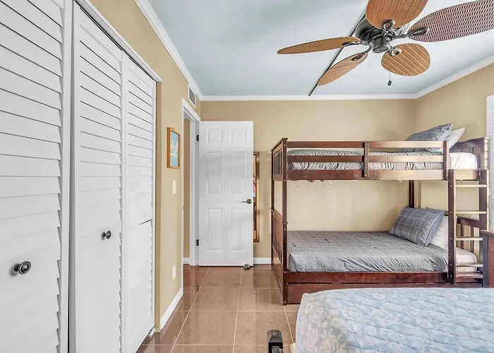 Sea Club #29 - Our Sunrise Nest Clearwater Beach